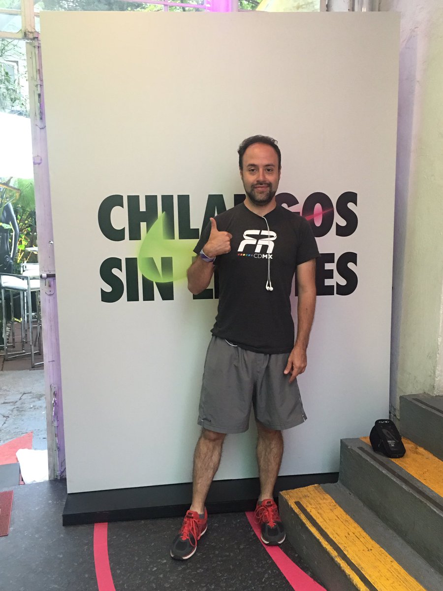 Garnaff's tweet photo. #CHILANGOSINLIMITES #FrontRunnersCDMX #YoElegiCorrer #runner día 3 https://t.co/h70n6pNOYc