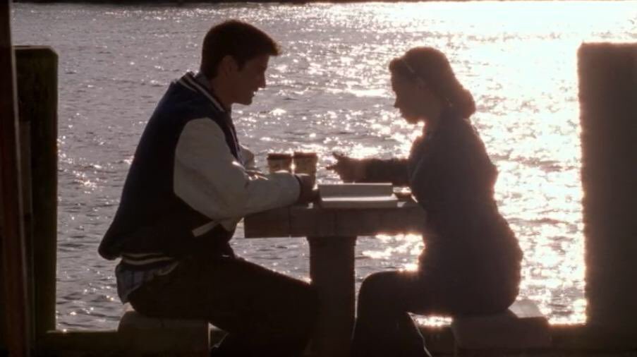 rundella18's tweet photo. Who did it better?!?!? #crackerjackbracelet #oth #dontsayinevergaveyouanything https://t.co/o7Y4Ejzsan