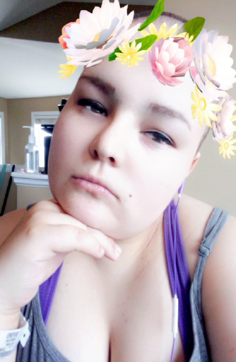 SavedByEmme's tweet image. Hi im dakotah and im sdk trash  #SelfieForSDK