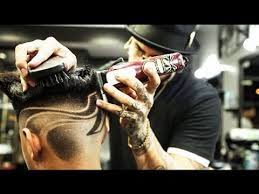 Easbit's tweet photo. Best barber in the world 2016 U.S.A @ https://t.co/vJCklTWNeF https://t.co/L0OrhvU0KF