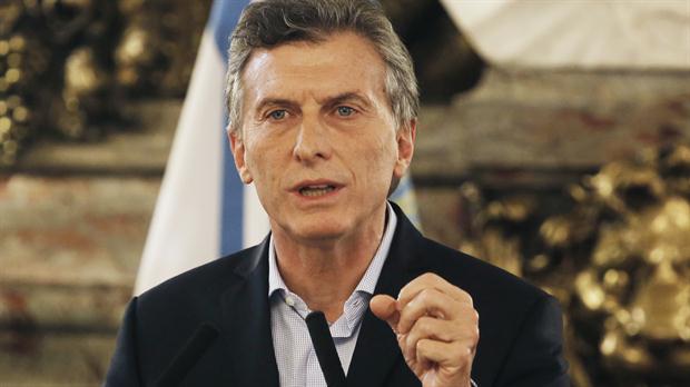 diariopanorama's tweet photo. Macri: Maduro tiene que dar lugar al referendo para que haya elecciones nuevamente https://t.co/ZD1uhs1CBs https://t.co/8R9Qvp4e9c