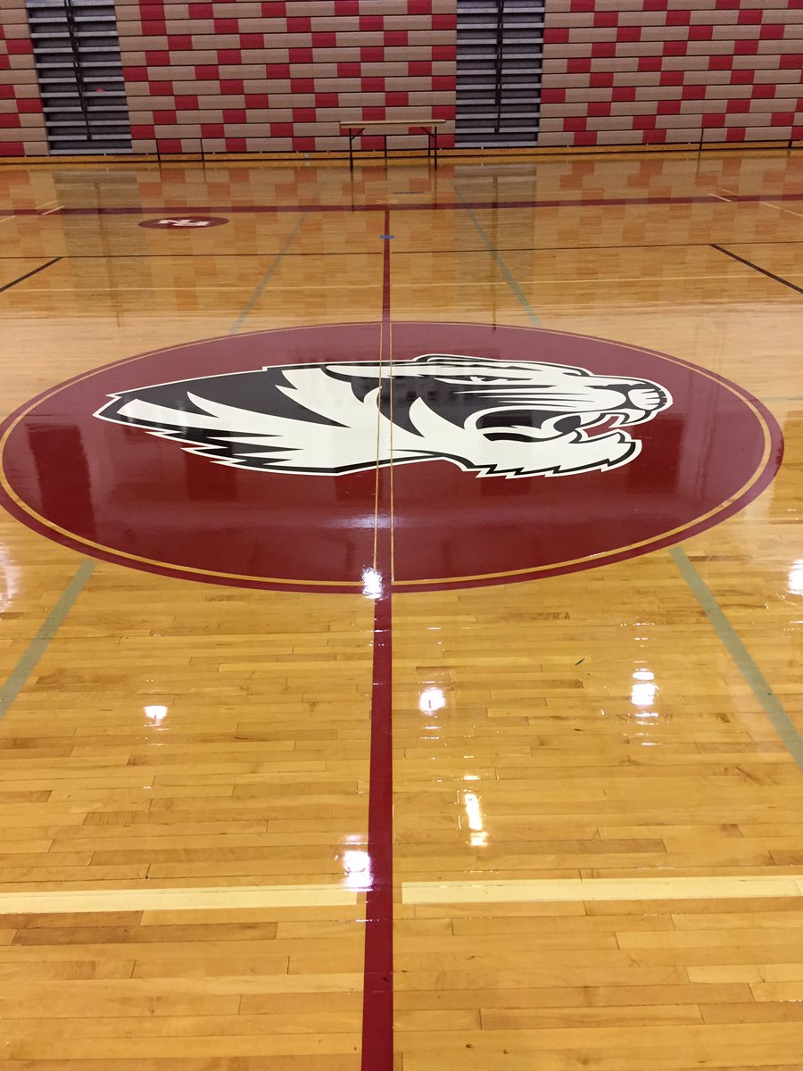 PNHSAD's tweet photo. Check out the new gym floor logo! https://t.co/K0EK3cZscF