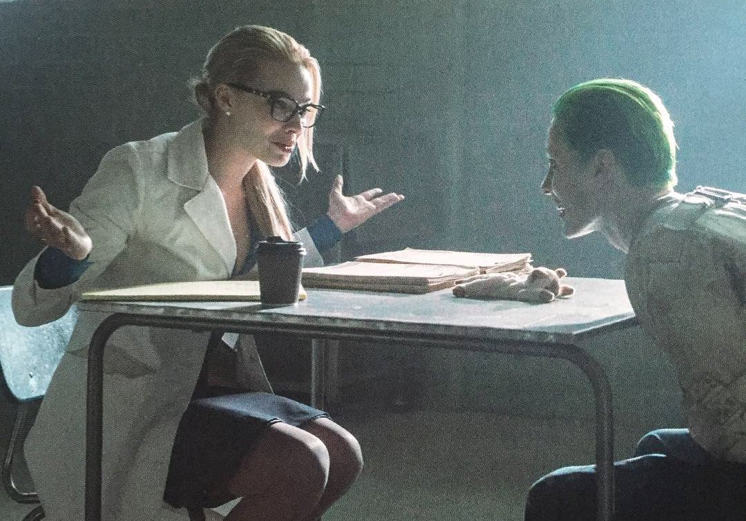 bestofharley's tweet photo. Joker &amp; Harleen’s Therapy Session https://t.co/6Jfq6AKVSa