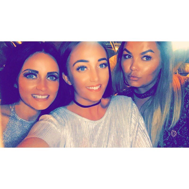 Lo_Shaw1's tweet photo. Leaving Ibiza for another year, so lucky to have these girls https://t.co/ImV4grR6bc