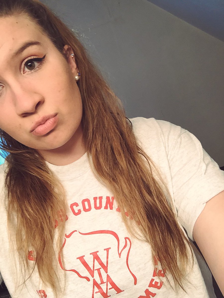 ORGYOLZANSKI's tweet image. 😜😎 #selfieforsdk