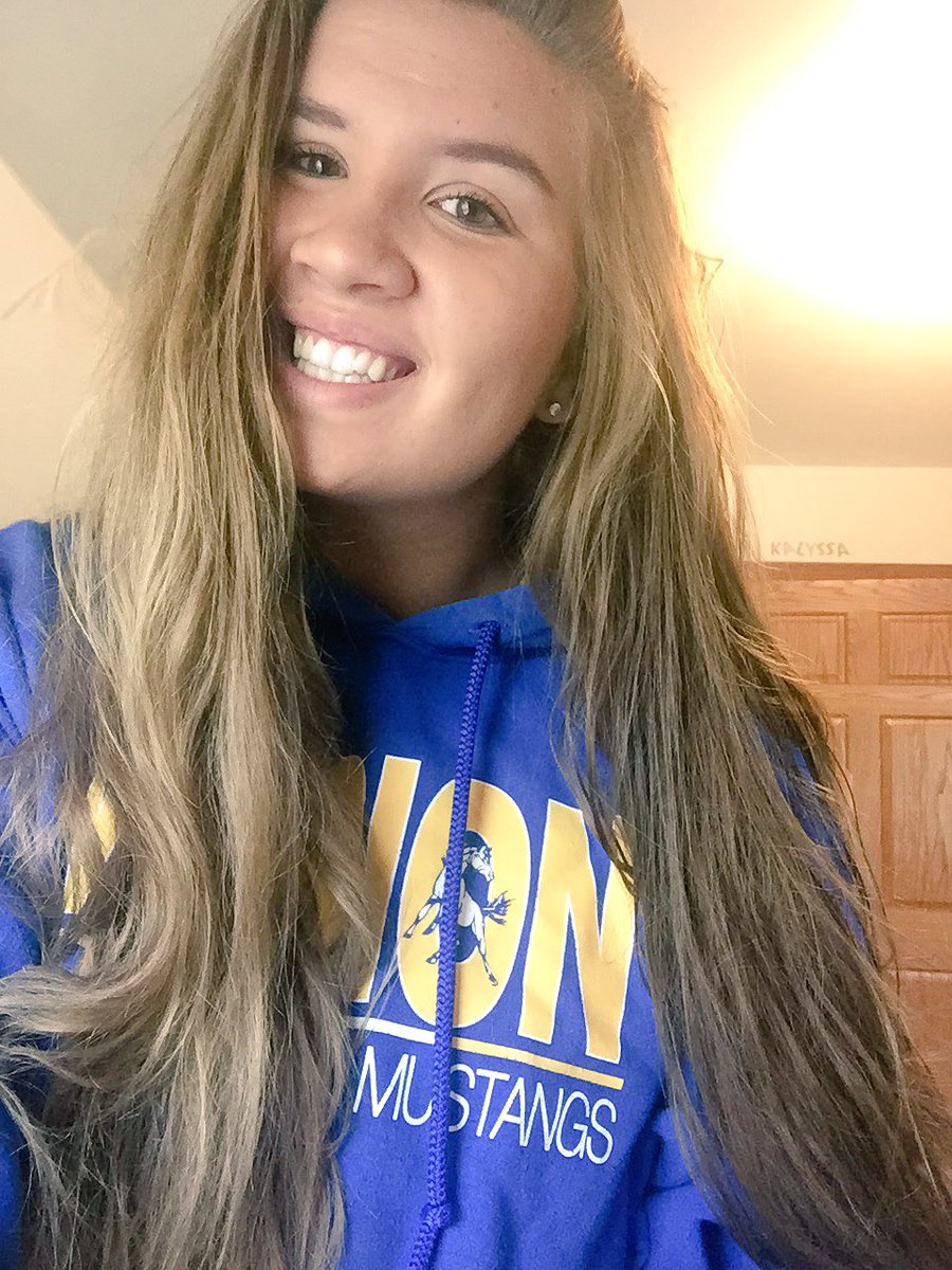 ORGYOLZANSKI's tweet image. 😜😎 #selfieforsdk