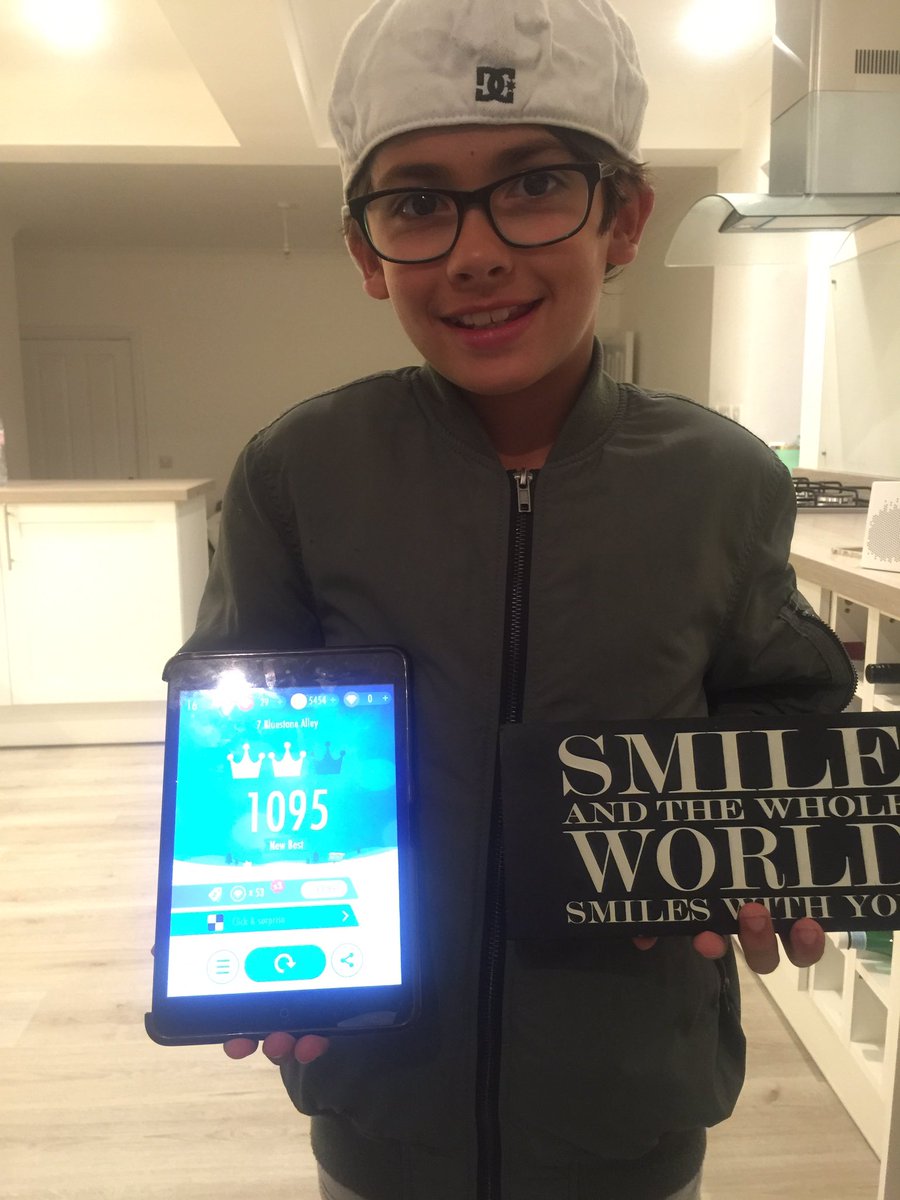 rea_deacon's tweet photo. @RomanAtwood you are my sons hero and make him value his life so much!!! Here are his scores! 😘 https://t.co/ZSzx6ObTxu