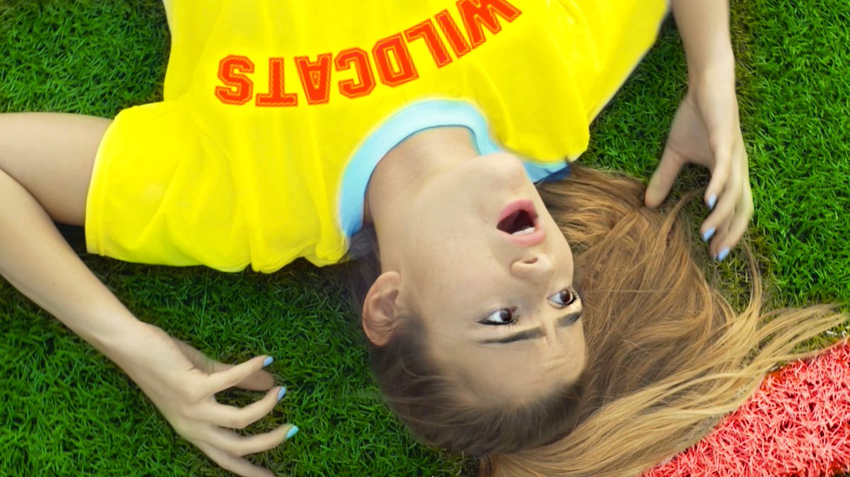 have you seen my new video yet?
"If Back To School was ACTUALLY like High School Musical" youtube.com/watch?v=unzAzZ…
