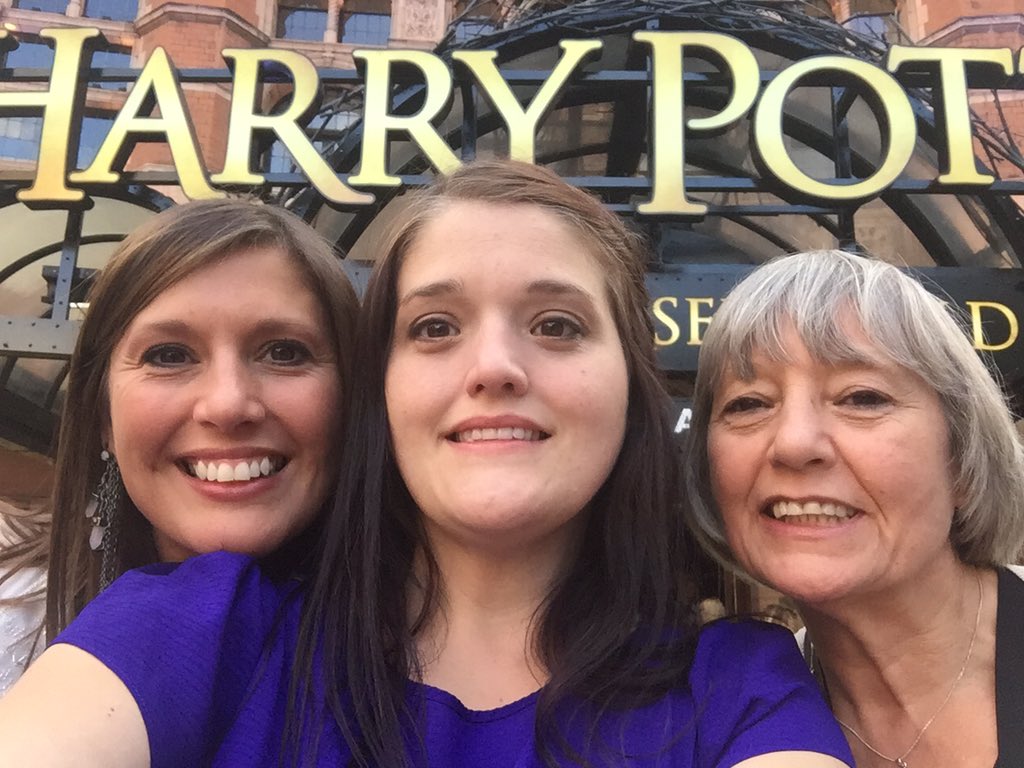 allfiredarts's tweet photo. Incredible, utterly in awe #HarryPotterAndTheCursedChild @pottermore thanks @jk_rowling 3 very happy https://t.co/odB7wOoFaT