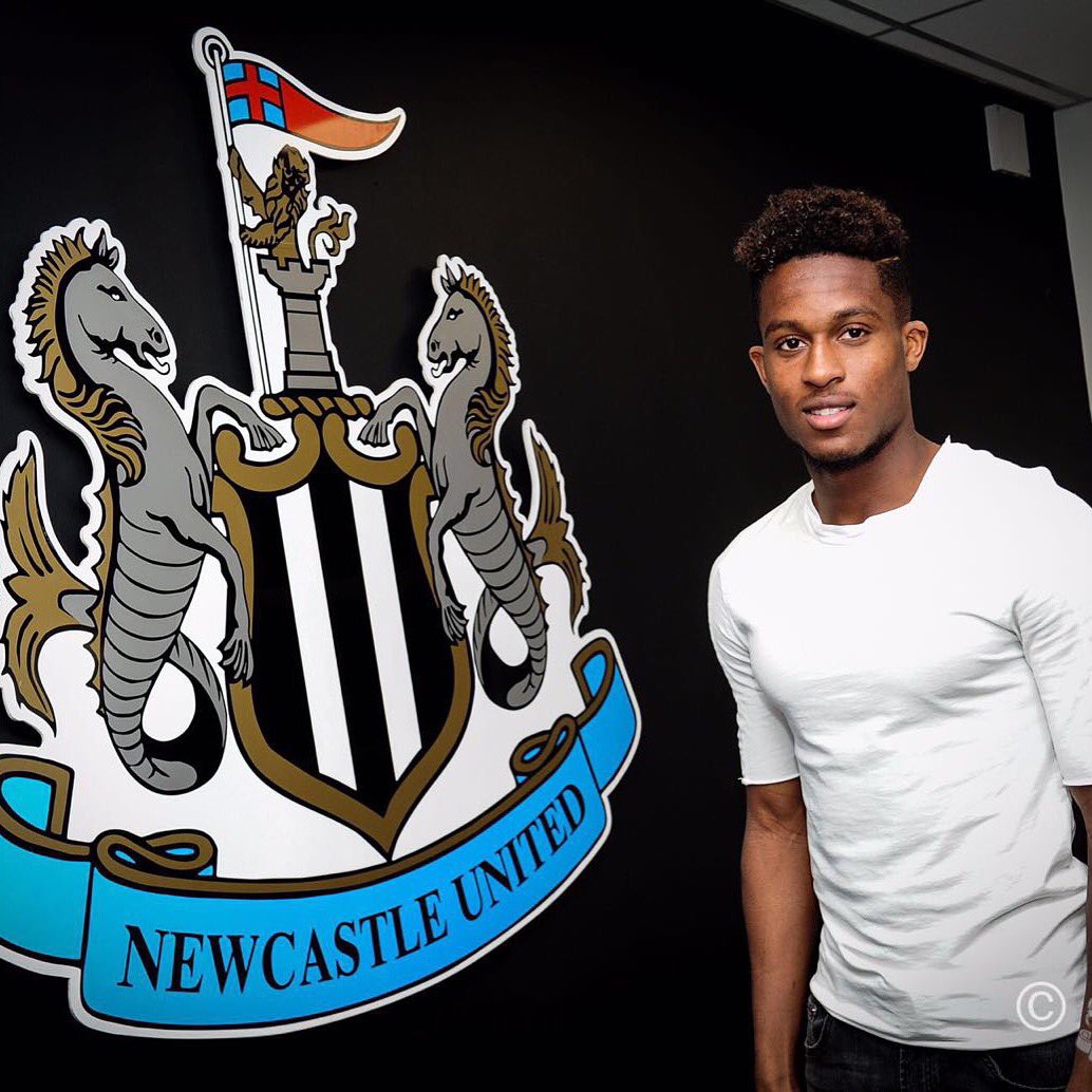 RolandoAarons tweet picture
