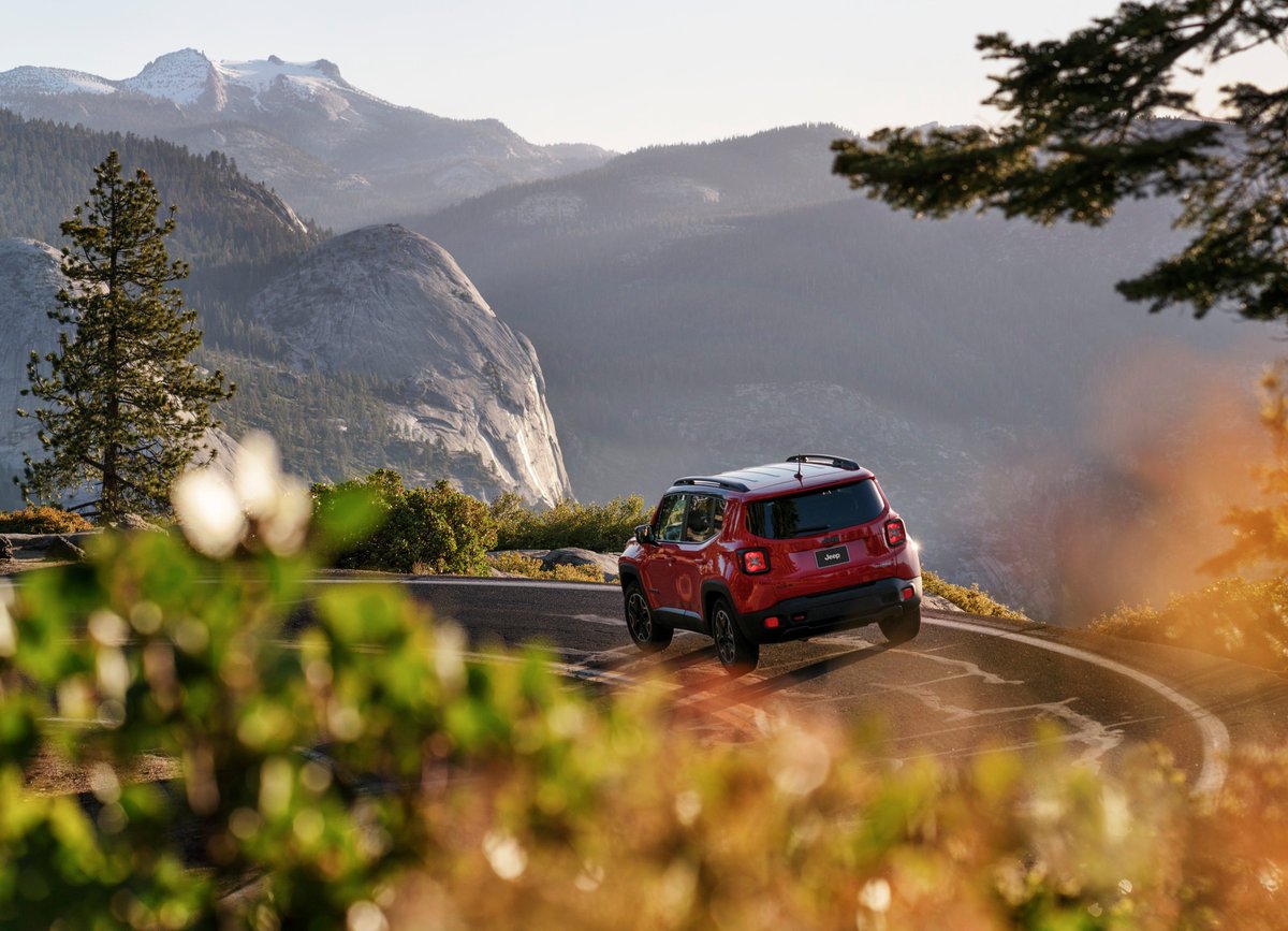 Jeep's tweet image. Here’s to those looking for a new kind of adventure. Experience it all with the Jeep Renegade.