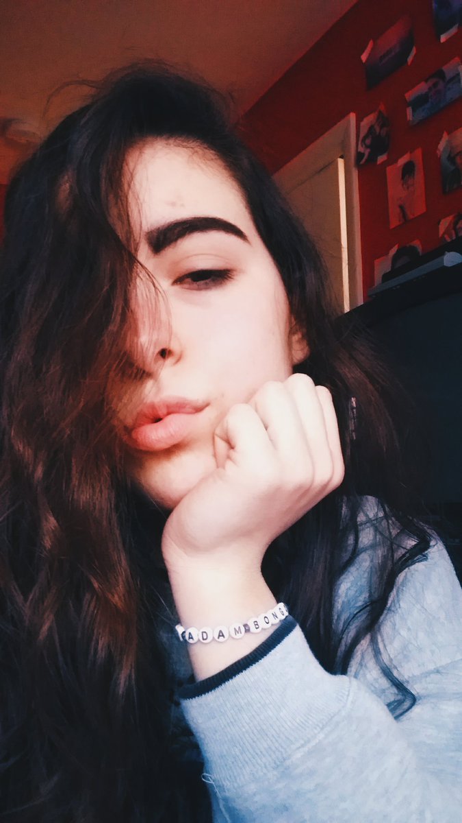 svveetcreeature's tweet image. #SelfieForSDK love these kids