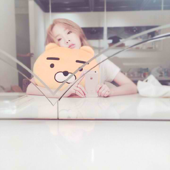Snsd_China's tweet photo. 【instagram】#少女时代# taeyeon_ss： https://t.co/AG3PKLMsPE