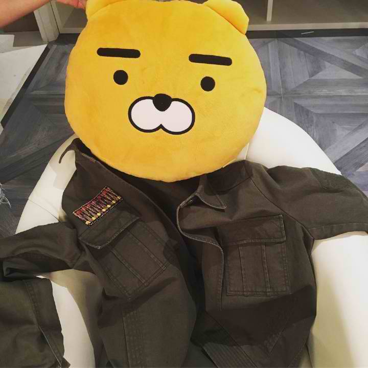 Snsd_China's tweet photo. 【instagram】#少女时代# taeyeon_ss：②욜 https://t.co/WXDj0lwy6U