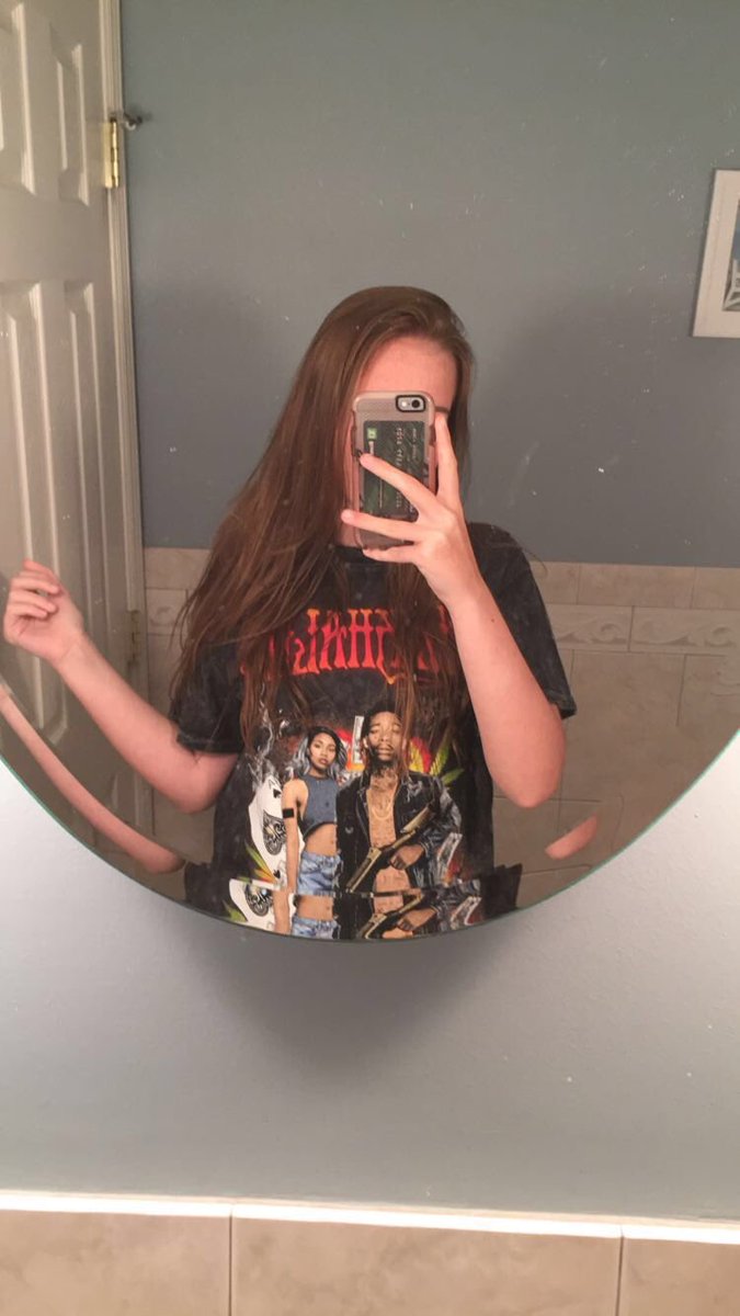 deleted78654321's tweet image. #SelfieForSDK my boyzz💫