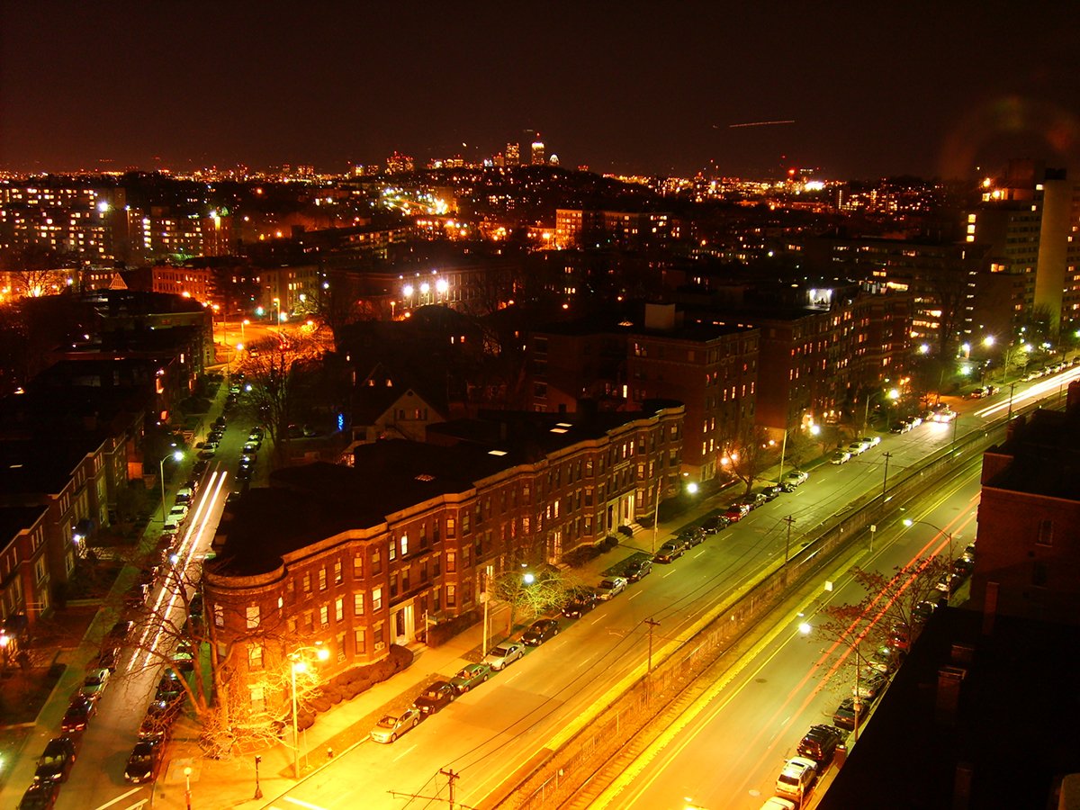 lorenlarsenRE's tweet photo. Which Boston neighborhoods are seeing the fastest condo sales? #CompassBoston #SellingBoston https://t.co/n6QtSNXr0q https://t.co/WxZmf8e441