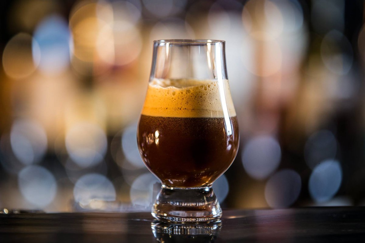 #Cocktail costaud :  King Kong.
- #espresso Orangutang, whisky Warenghem, sirop d’érable -