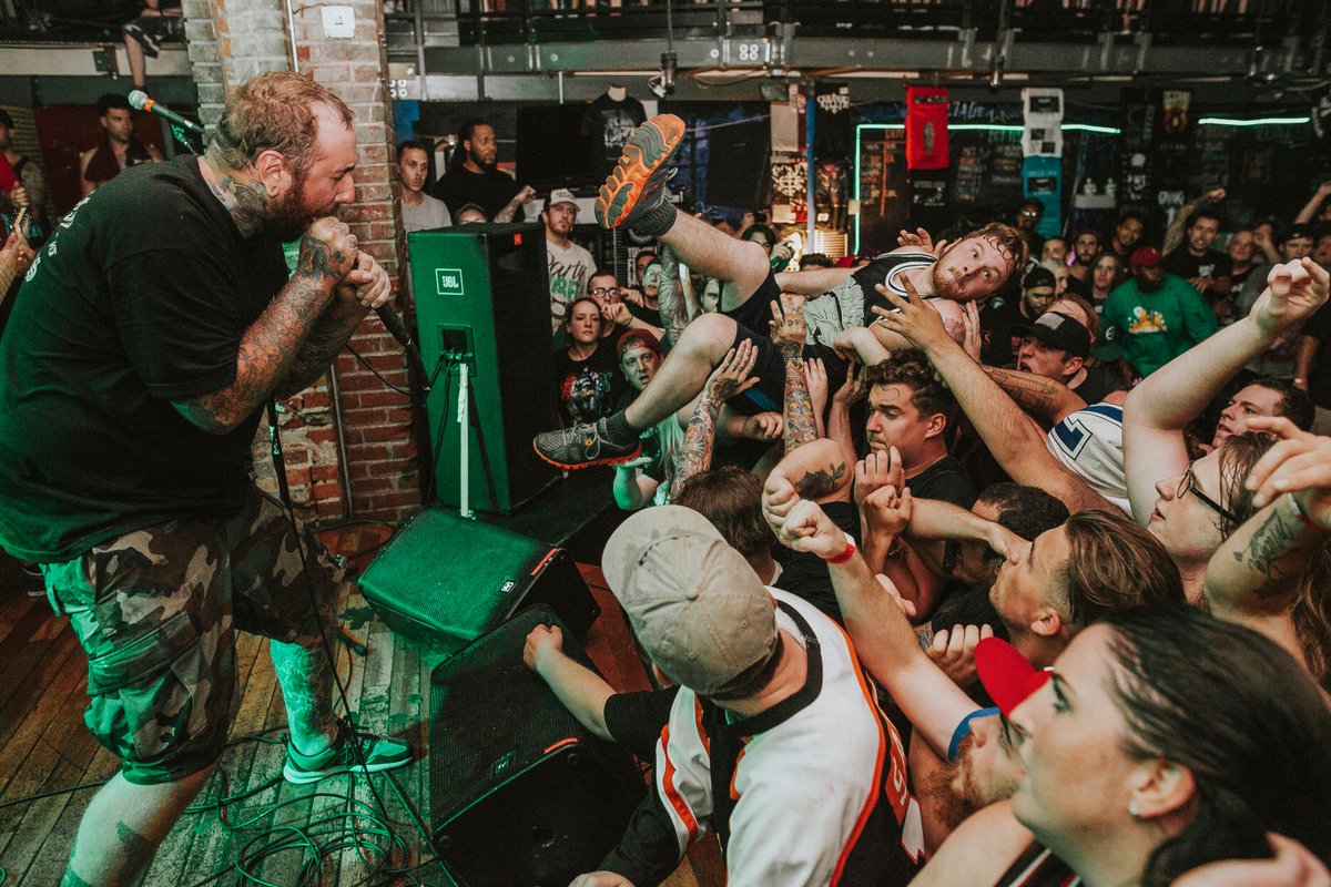 theacaciastrain's tweet image. Philadelphia, PA || @voltageLounge 
📷: @TrevorSweeney