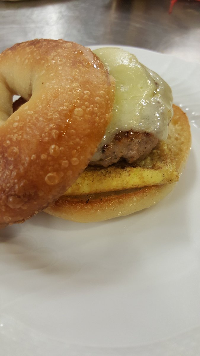 TedsWickedChef's tweet photo. Don't forget to grab your breakfast Sandwich @tedsmarket on the way to school tomorrow. https://t.co/9NgTltwWSP