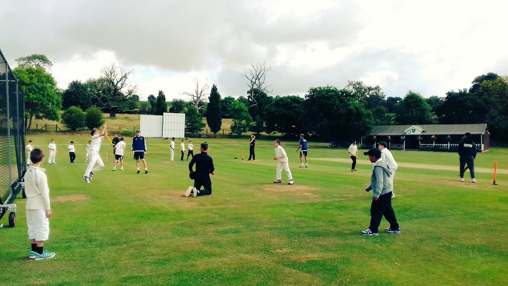 dipspatel5's tweet photo. Brilliant 1st day @NewtownLCC Fox Camp. Great new nets to practise. #highcatching&slipcatchingdrills @leicsccc https://t.co/c5eawHDhd9