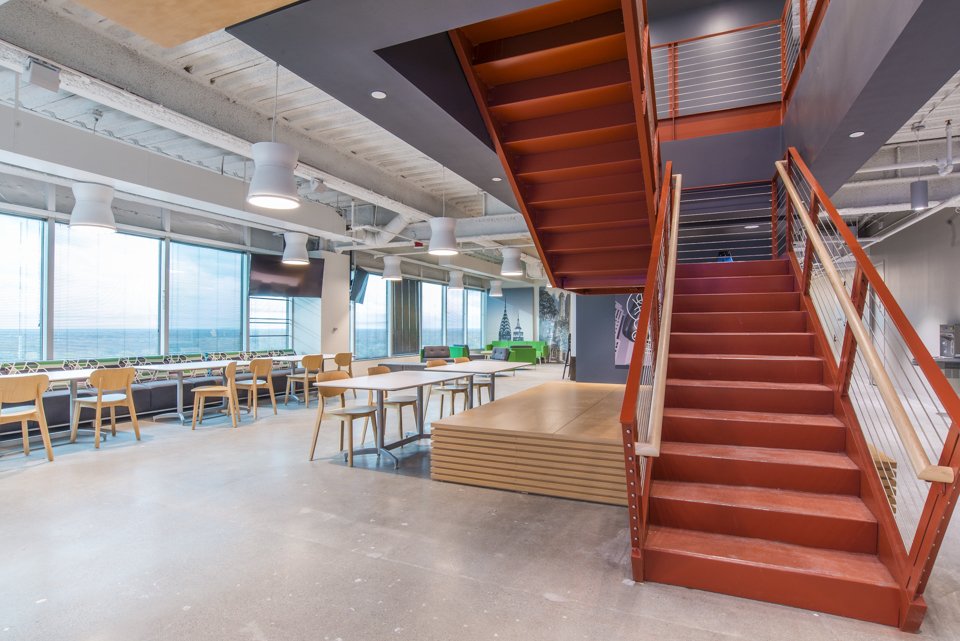HED_Workplace's tweet photo. New Project! @HW_inc's new #workplace celebrates a strong collegiate culture https://t.co/mLWiqGAoM9 #design https://t.co/57kILKo2XT