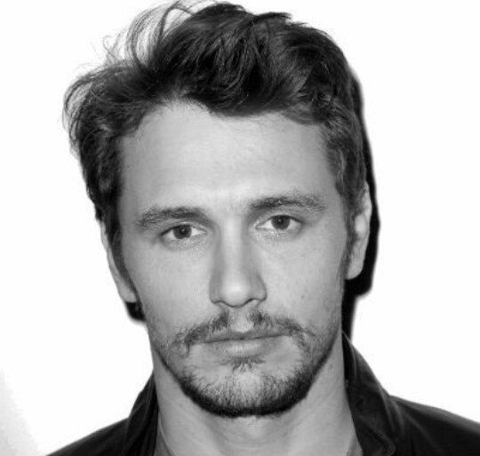 BuscadxrFantasy's tweet photo. BUSCAMOS A:
»Jafar
»Aladdín
»James Franco
¿Un RT para encontrarlo? https://t.co/mObkJsC82j