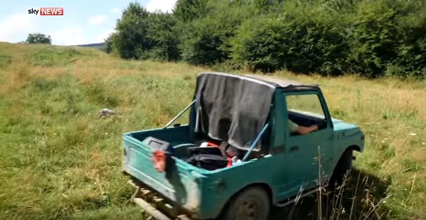 SorinaMatei's tweet image. @skynews your fixed/paid car. your fake story. misleading the viewers. not journalism