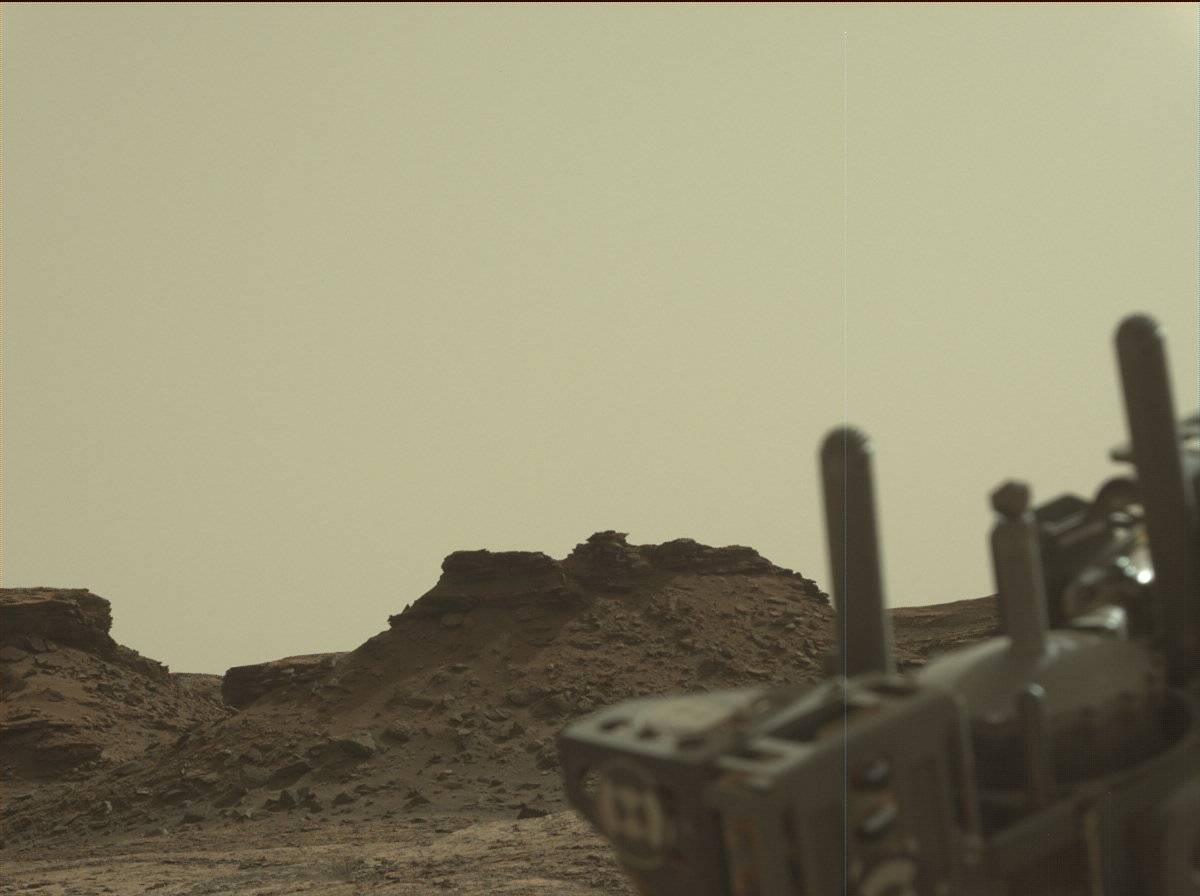 SomethingAstro's tweet image. The RAW images from @MarsCuriosity are always impressive! Thanks to all involved! #nasa #space # mars