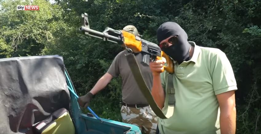 SorinaMatei's tweet image. @skynews your hunting guns for wild boars. not armed weapons. your actors&amp;amp; fake/paid story.not journalism