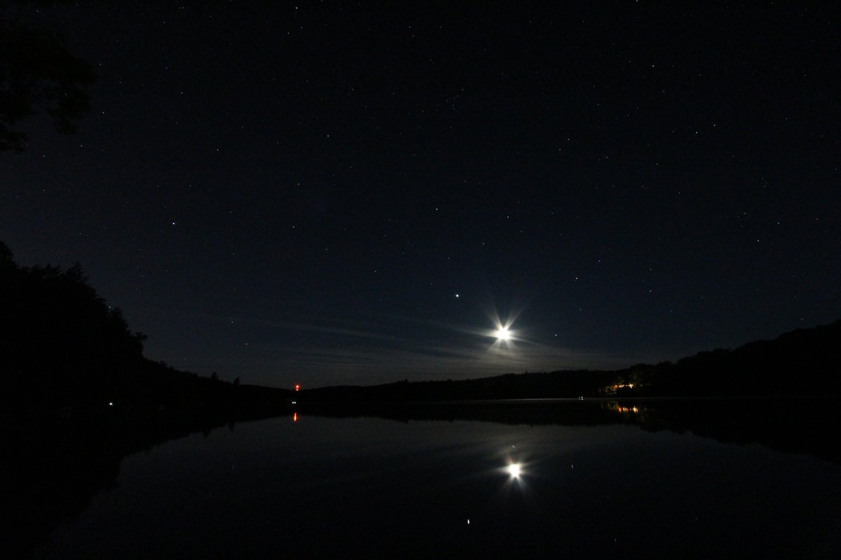 ONCottages's tweet photo. A lonely moon watches over the lake following another perfect cottage day. #moon #night #lake #vacation #holiday https://t.co/UX6uyPjtYn