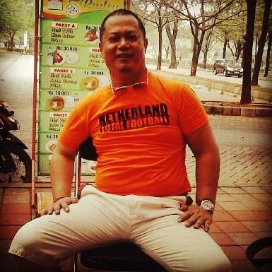 LoekasL's tweet photo. Plg suka warna orange klu kamu https://t.co/PXbDgmyLfg