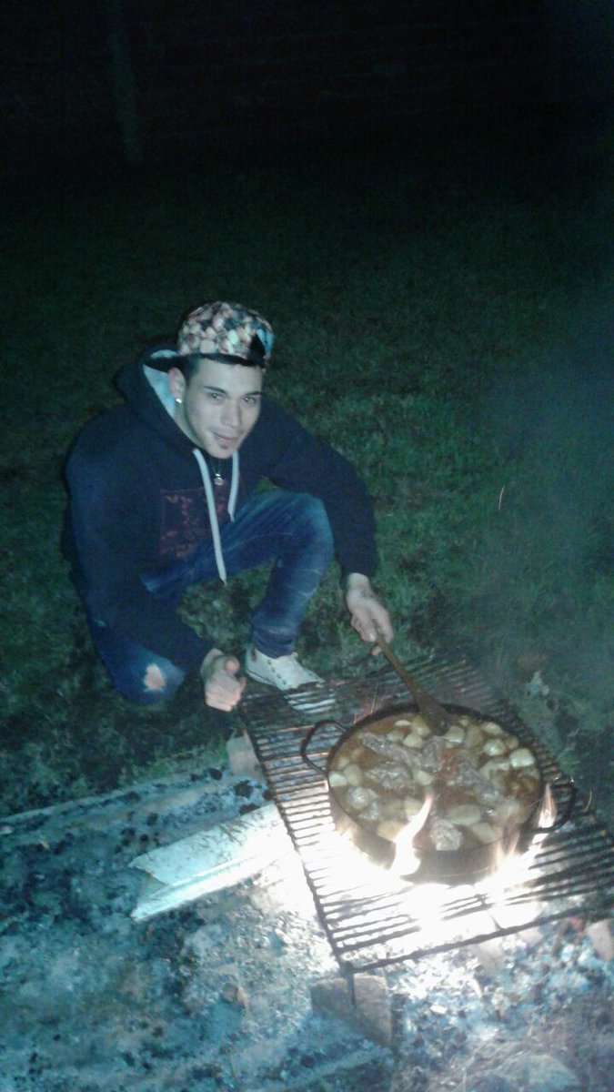 jhonmonges74's tweet photo. Pollo al disco 🔥👌😋 https://t.co/ACGay4rMrn