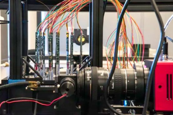 TechCrunch's tweet photo. Berkeley Lab gets the go-ahead for its 5,000-robot 3D galaxy mapping project https://t.co/Z5mFHwiIZZ https://t.co/yLKR25PRH0