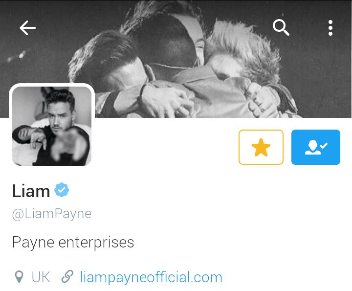 Dxrk_Lxrrie_S's tweet photo. Me dueles Liam, me dueles.

#PIPRealLiamPayne
#RIPfakeliampayne https://t.co/XJvjHyD4p2