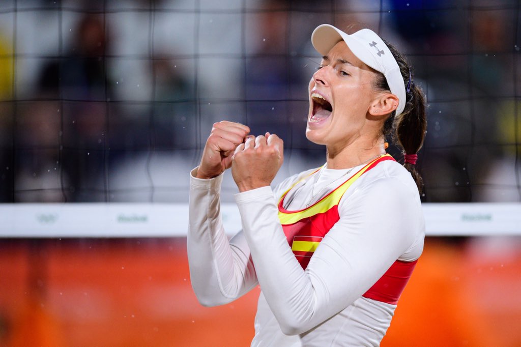 VP_Lili_Elsa's tweet photo. Si! πππͺπͺπΈ Tercer partido ganado contra Brasil π§π· y 1as de grupo! ππͺπΈππ― Vamos por mΓ‘s! #Rio2016 #BeachVolleyball https://t.co/DUBKbYwQau