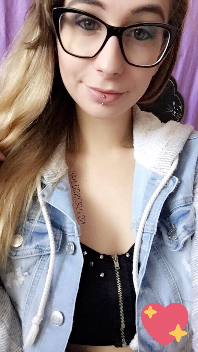 TW Pornstars 2 pic. Mollipop (*¯ ³¯*)♡. Twitter. wcw Arwen_Datnoid