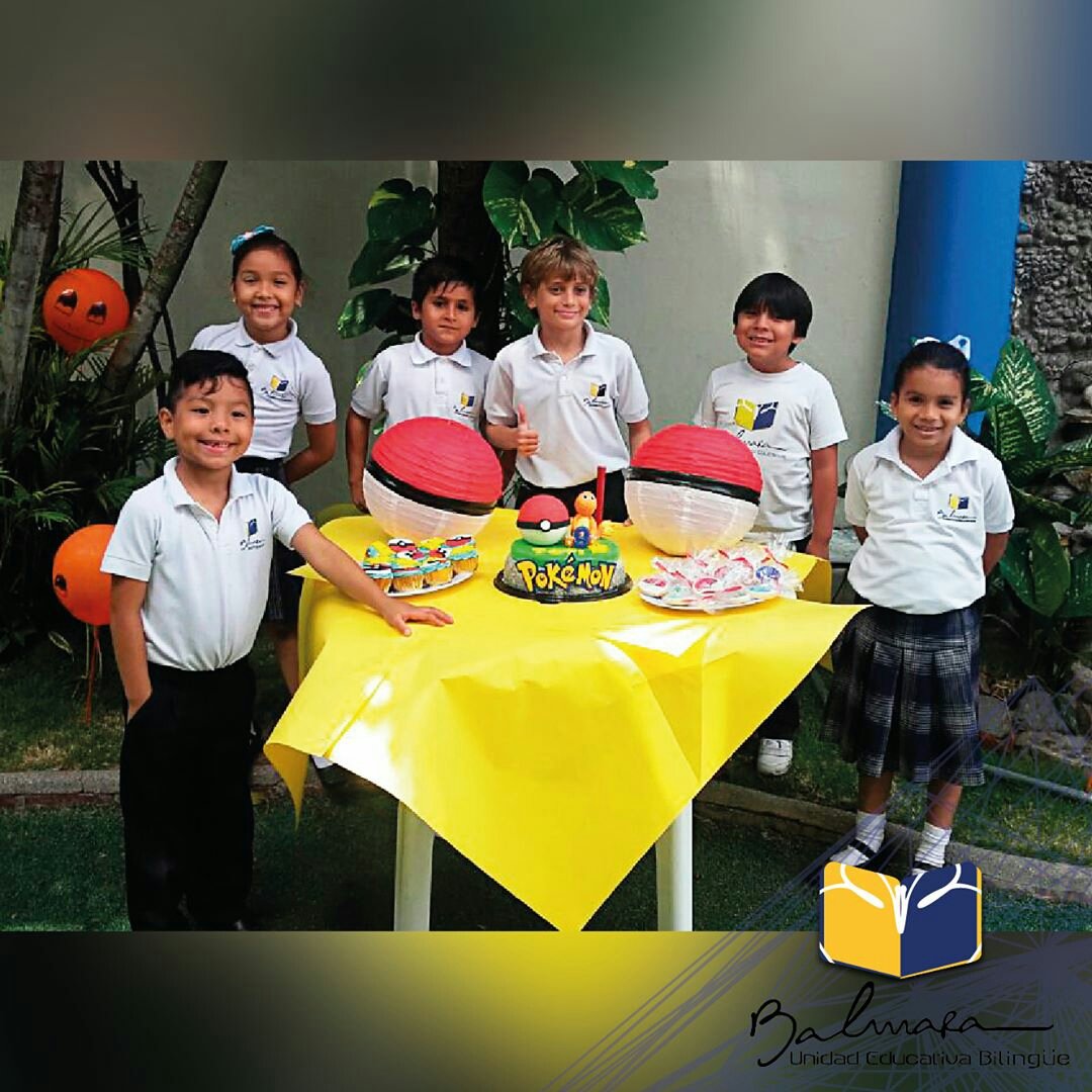Balmara_Edu's tweet photo. Cumpleaños de #Salvatore disfrutando con sus compañeros 
#balmara #unidadeducativa #ecuador https://t.co/wkcUM8OanM