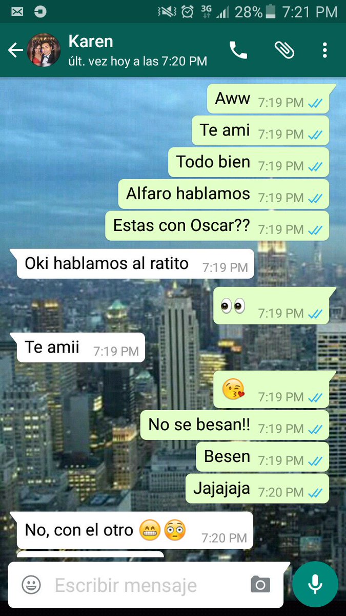 Danyrejd's tweet photo. @karenoss tienes prohibido besarte con el novio en el cine... ahh pero es el otro jajajajaja 😂 https://t.co/AubAt9aPHM