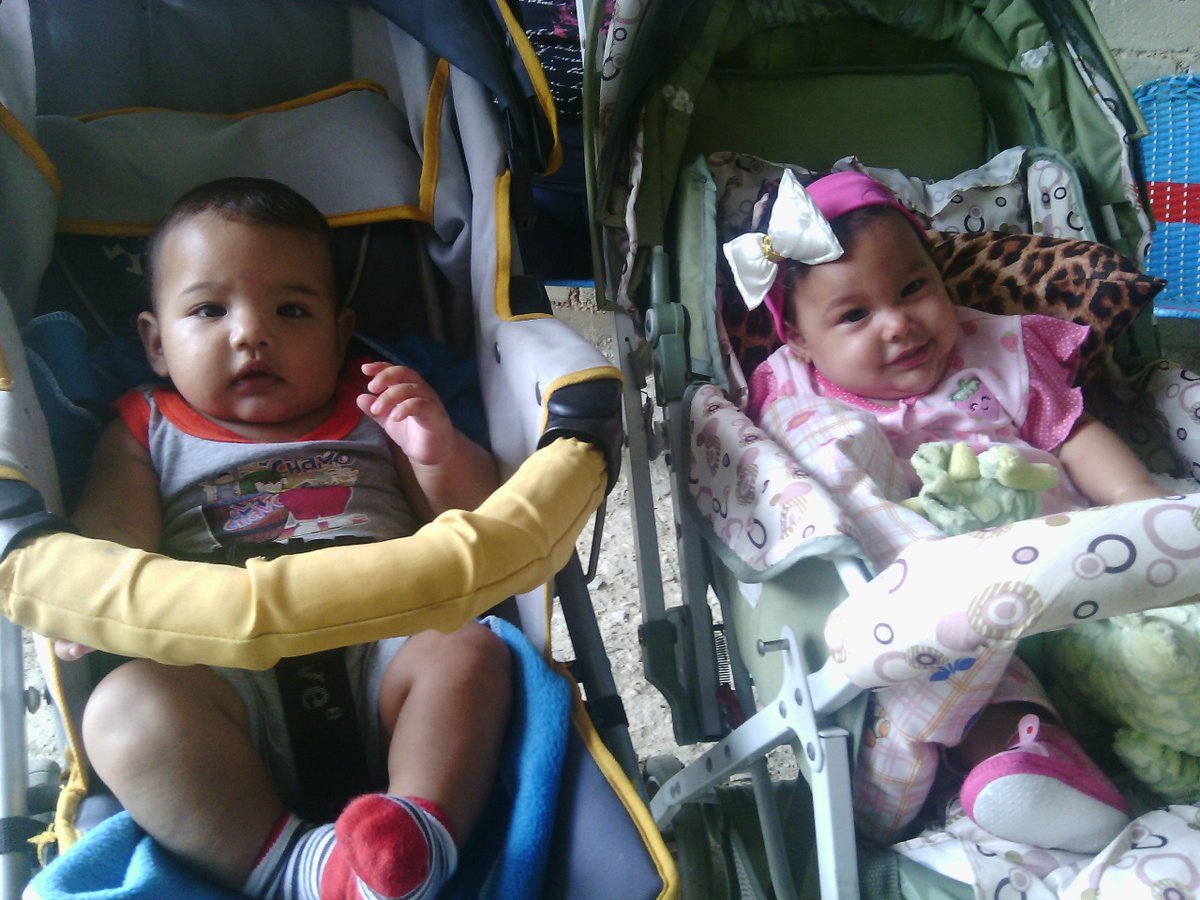 AnnysMinii's tweet photo. Mis pedacito de cielo, cuanto los amo https://t.co/uK1lfsZ5bS