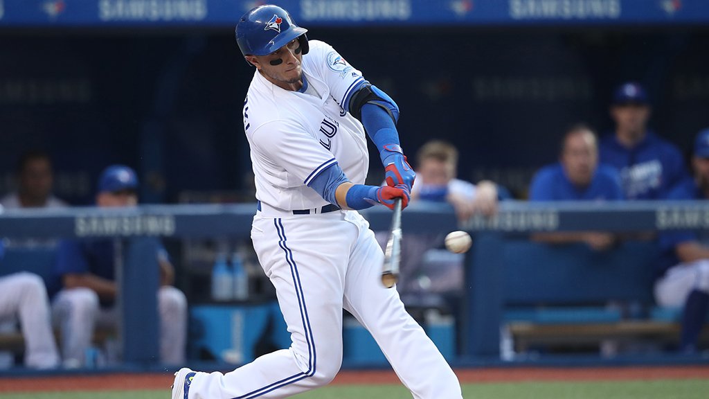 BlueJays's tweet photo. Have a night, #Tulo! His single scores @Encadwin. @BlueJays lead 6-0! #OurMoment https://t.co/hns90zbecI