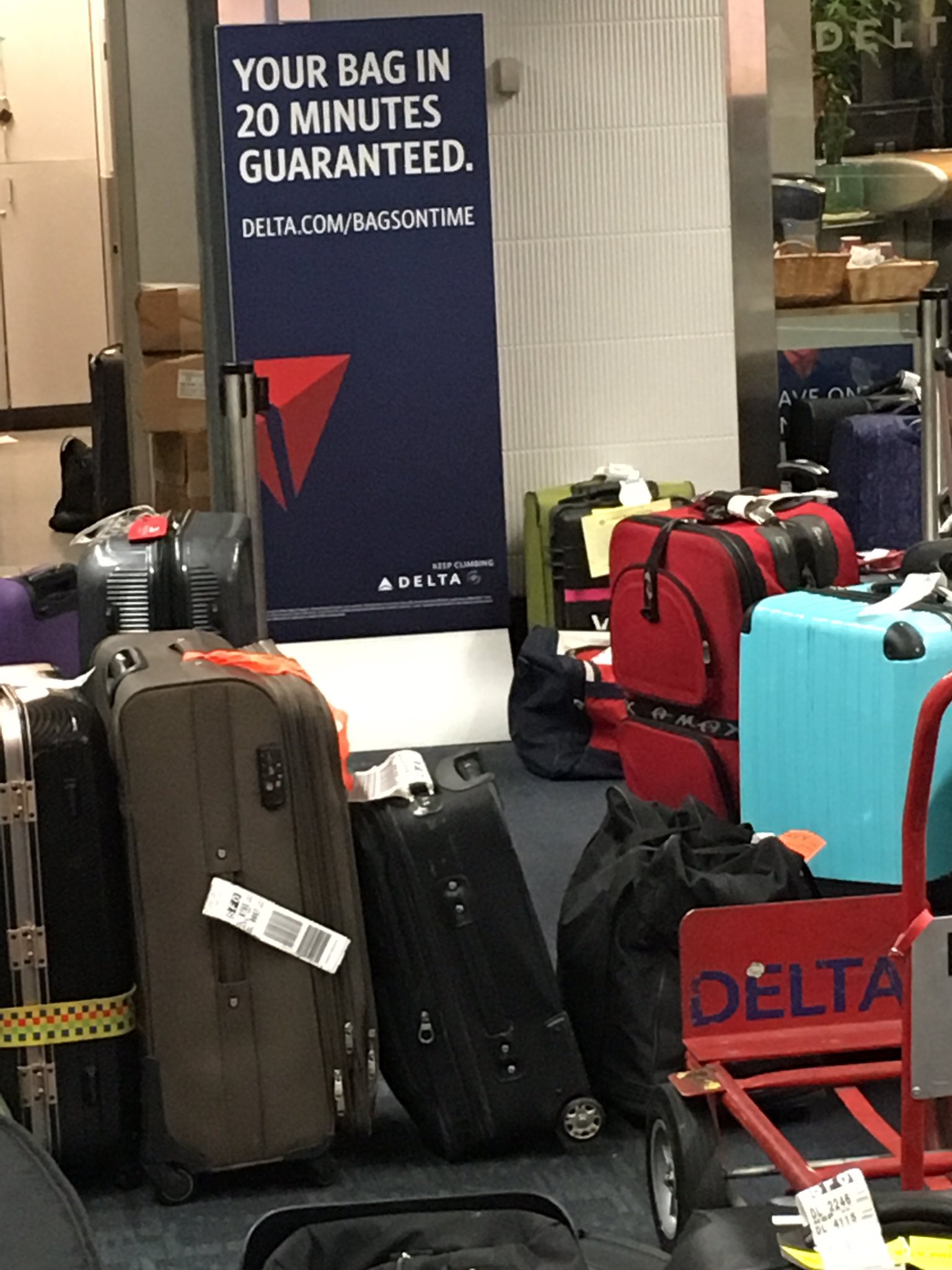 delta 20 minute baggage