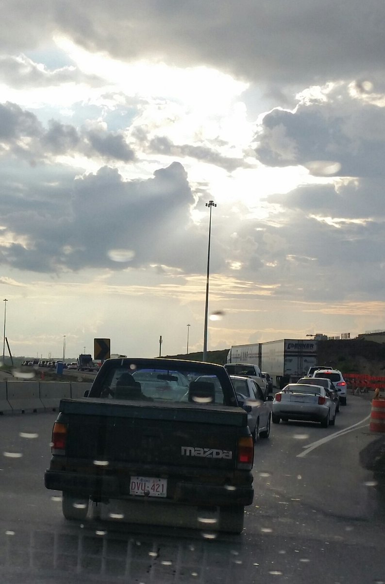 YEGdriverssuck's tweet photo. WB Yellowhead backed up from 82nd past Broadmore #stayaway #yegtraffic #trafficjam #bumpertobumper https://t.co/V0DcitE3Ya