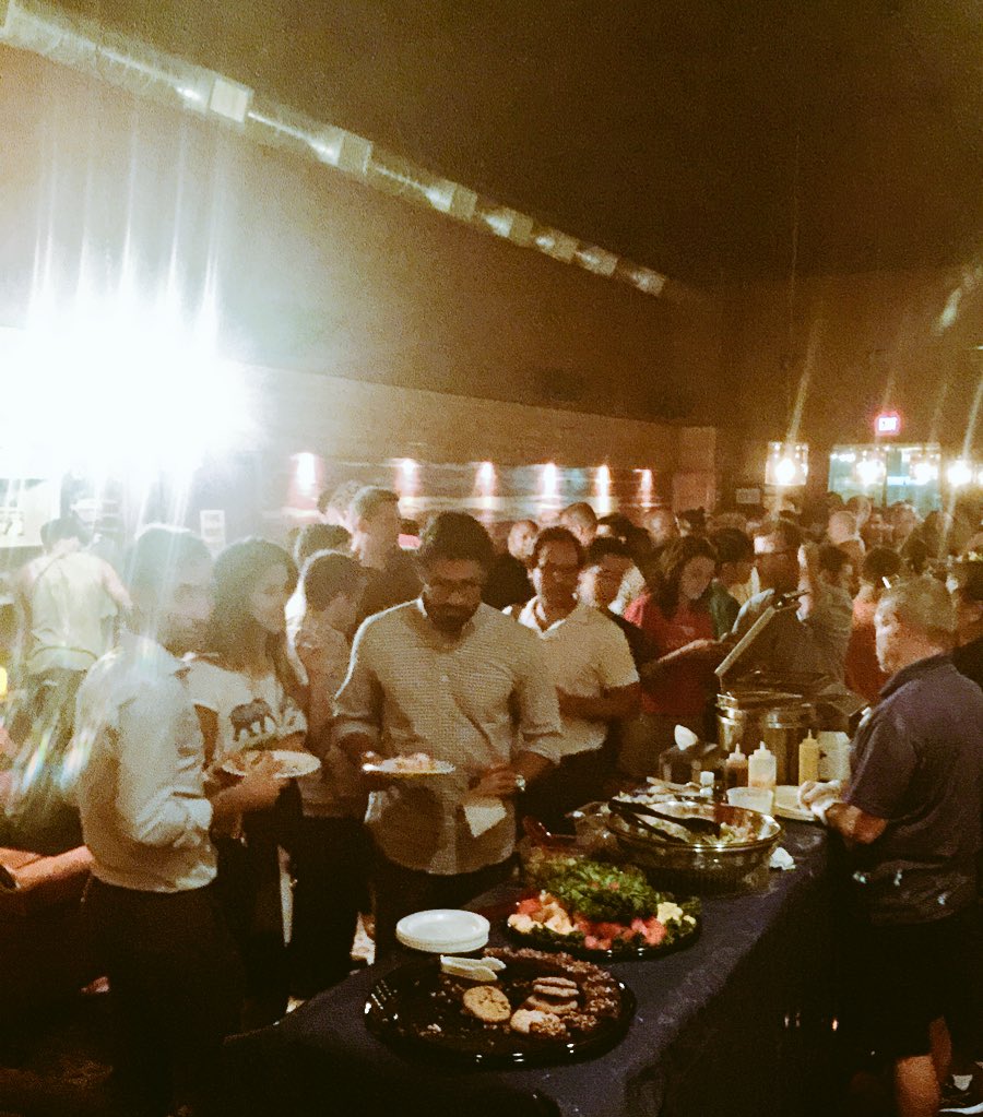 Beloved faces of #HSHH after #bss2016! #houston #startup #happyhour w/<a href="/RiceOwlSpark/">OwlSpark | Rice Alliance</a> <a href="/UHREDLabs/">RED Labs</a>