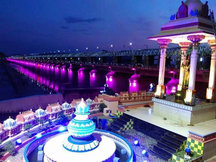 CpixF-PVYAEOw5d.jpg:large