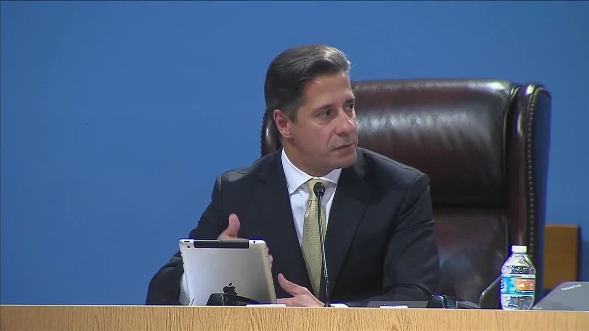 Miami-Dade County school board takes preparations for schools in 'Zika Zone' bit.ly/2bho4wz?utm_me… https://t.co/E88g6sO7AJ