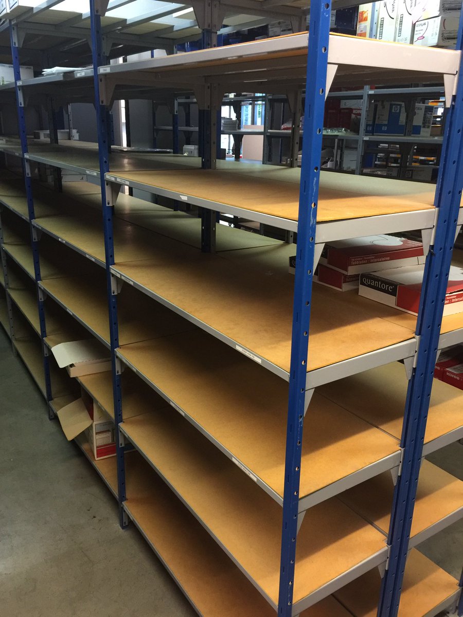 Magazijnstelling Interrek per meter incl 5 legborden € 60,- #heelveelmeters #opruiming #wolfslag #rekken #stelling