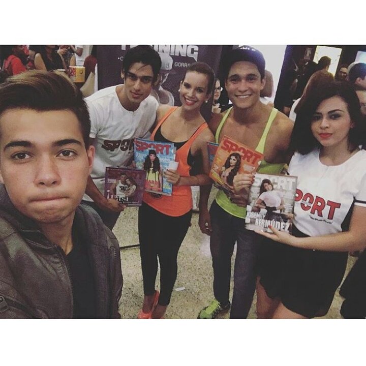 EleanaDice's tweet image. #Teammodels #grupofit #camisetas #styletraining 🚹🚹🚹🚺🚺