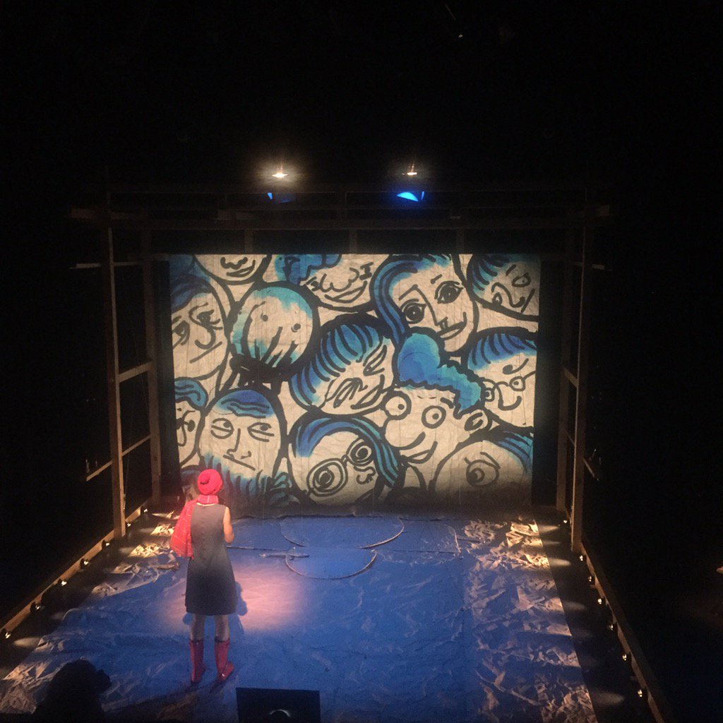 hardwickashell's tweet image. #eatenfish in @badiucao 's take on 'You and Me and The Space Between' by @TerrapinTheatre tonight @Darwinfestival
