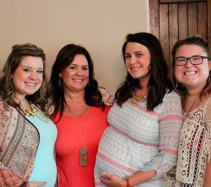 texasangela88's tweet image. I have the most amazing daughters #rogersgirlsrule #pregnantsisters