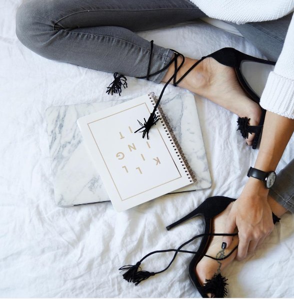 Veepee_De's tweet photo. "Nothing haunts us like the shoes we didn't buy" @SteveMadden ab jetzt bei uns : https://t.co/5RdQVFI84o #fashion https://t.co/khUUDYwH9A